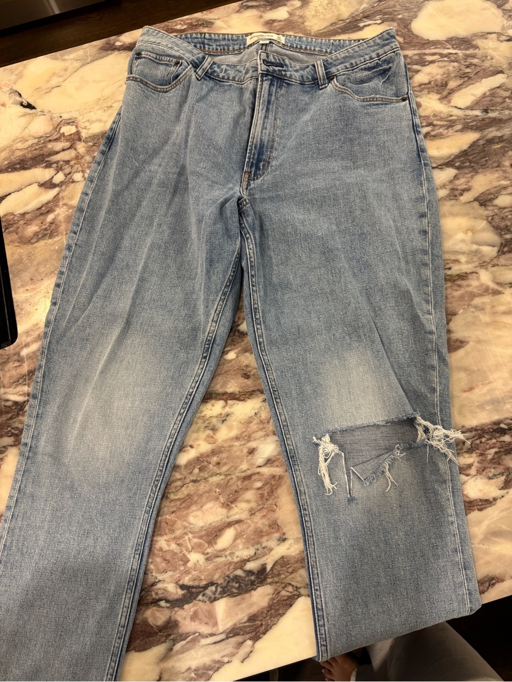 Abercrombie & Fitch Light Blue Skinny Jeans with Knee Distress